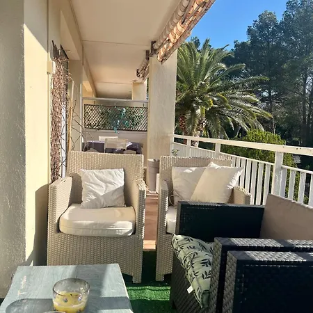 Апартаменты 6 Personnes Сен-Рафаэль